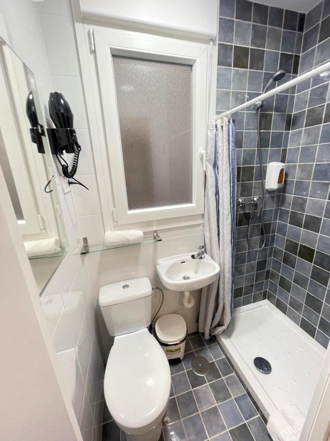 Hostal Oliver Madrid Ngoại thất bức ảnh