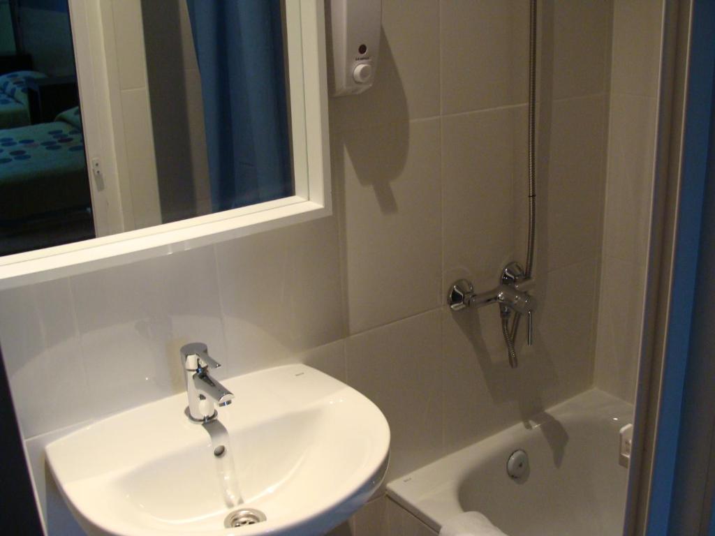 Hostal Oliver Madrid Phòng bức ảnh